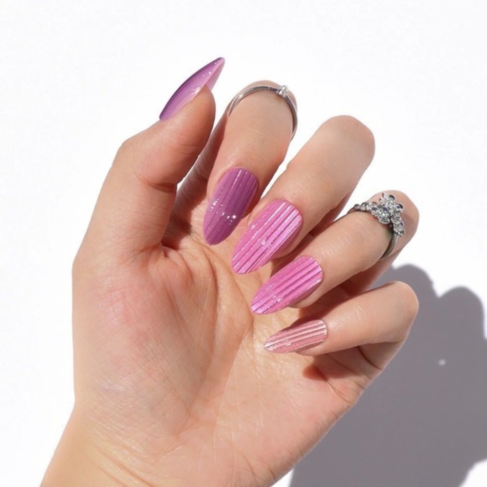 Nail‎ Reformation Press On Nails Set Lavendar Lust Textured Nails Kit